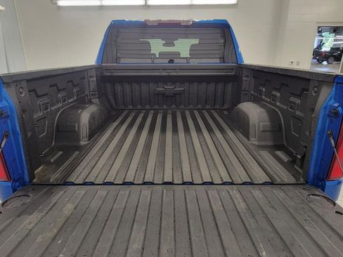 Certified 2023 Chevrolet Silverado 1500 RST AWD/4WD image 15