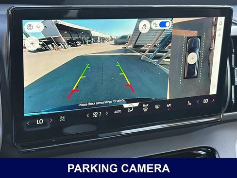 Used 2025 Ford Expedition Active AWD/4WD image 26
