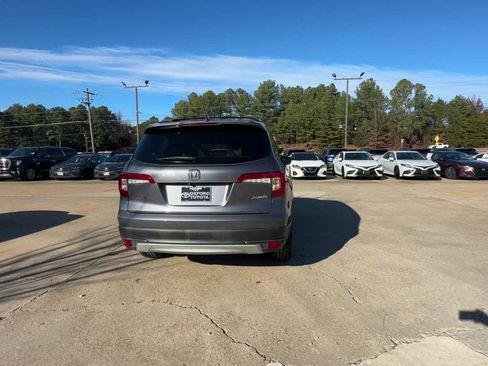 Used 2019 Honda Pilot EX image 5