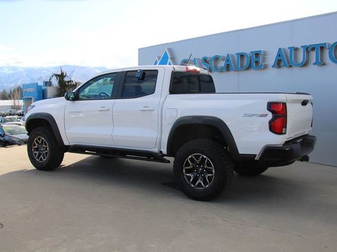 Certified 2024 Chevrolet Colorado ZR2 image 6