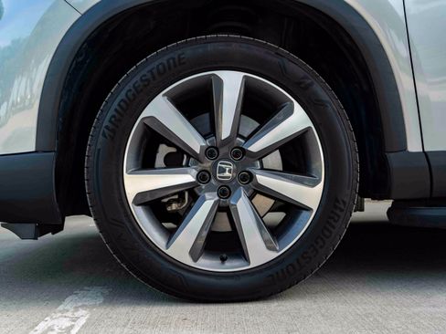 Certified 2024 Honda Pilot Elite image 14
