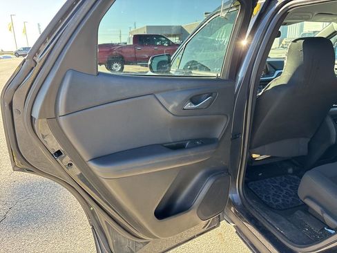 Used 2022 Chevrolet Blazer LT image 23