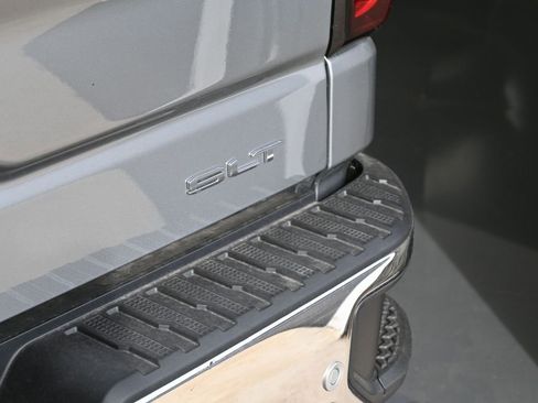 New 2026 GMC Sierra 1500 SLT w/ SLT Premium Plus Package image 11