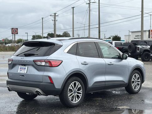 Certified 2022 Ford Escape SEL FWD image 4
