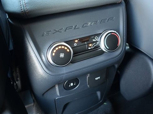 New 2026 Ford Explorer Active w/ Active Comfort Package image 22