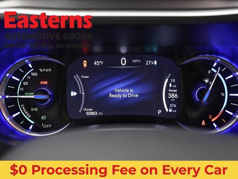 Used 2023 Chrysler Pacifica Touring-L FWD image 18