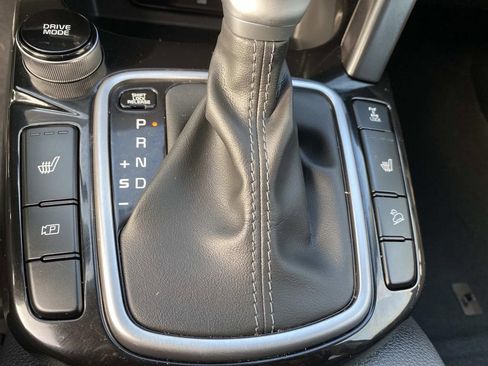 Used 2024 Kia Seltos SX image 14