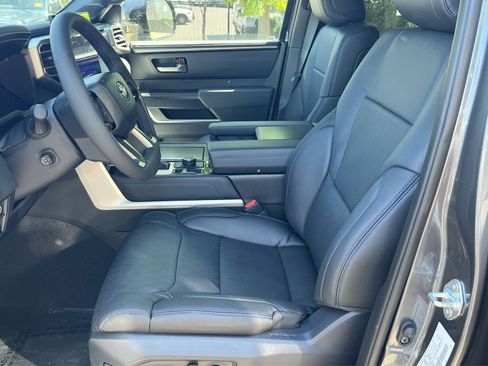 New 2026 Toyota Tundra Platinum AWD/4WD image 7