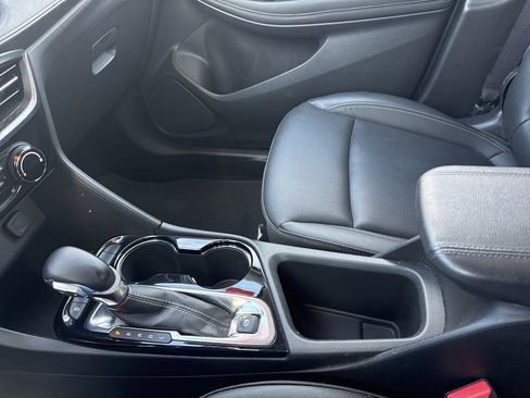 Used 2024 Buick Encore GX Sport Touring w/ Comfort Package image 21