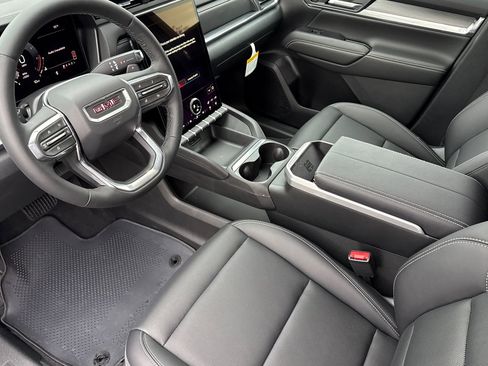 New 2026 GMC Terrain Elevation w/ Elevation Premium Package image 11
