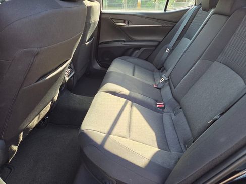 Used 2025 Toyota Camry LE w/ Convenience Package FWD image 21