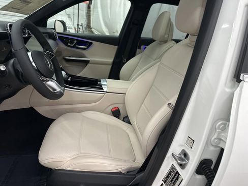 New 2026 Mercedes-Benz GLC 300 GLC 300 image 19