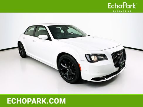 Used 2022 Chrysler 300 S image 1