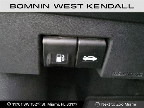 Used 2019 Nissan Kicks SV image 24