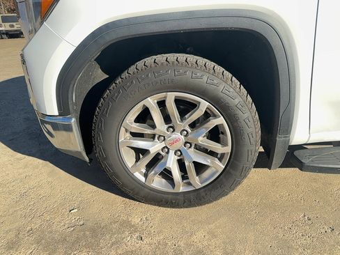 Used 2019 GMC Sierra 1500 SLT w/ SLT Premium Plus Package image 9