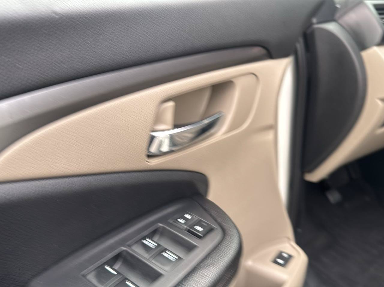 Used 2016 Honda Pilot EX-L image 12