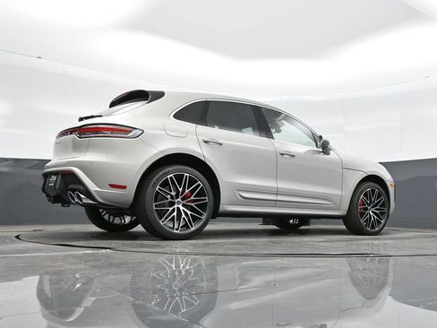 New 2026 Porsche Macan S image 38