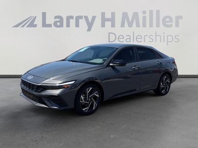 Used 2025 Hyundai Elantra Sport