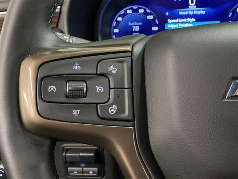 Used 2024 Chevrolet Tahoe High Country w/ Premium Package image 21