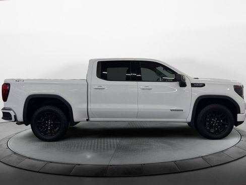 Used 2025 GMC Sierra 1500 Elevation w/ Preferred Package AWD/4WD image 2