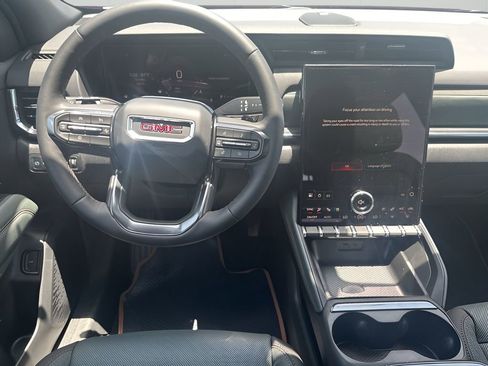 New 2026 GMC Terrain AT4 w/ Convenience Package III image 23