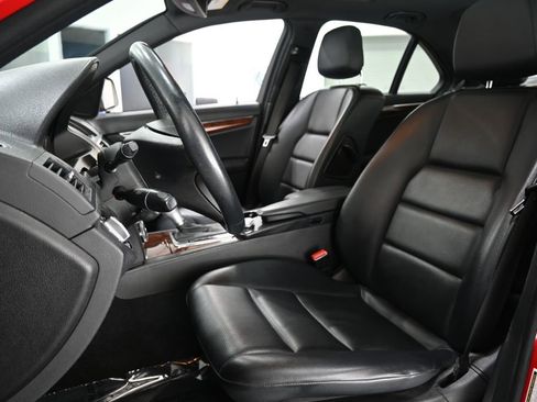 Used 2009 Mercedes-Benz C 300 4MATIC Sedan image 10