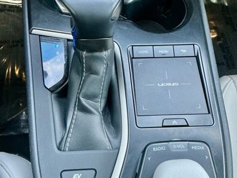 Used 2021 Lexus UX 250h w/ Premium Package image 19