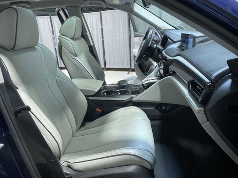 Used 2023 Acura MDX SH-AWD w/ Advance Package image 14