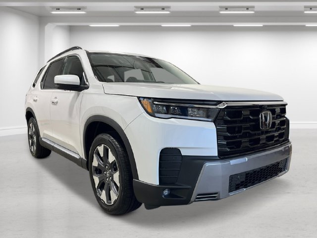 New 2026 Honda Pilot Touring image 1