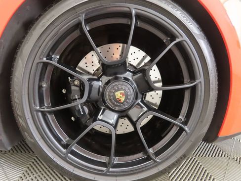 Used 2022 Porsche 911 Turbo image 36