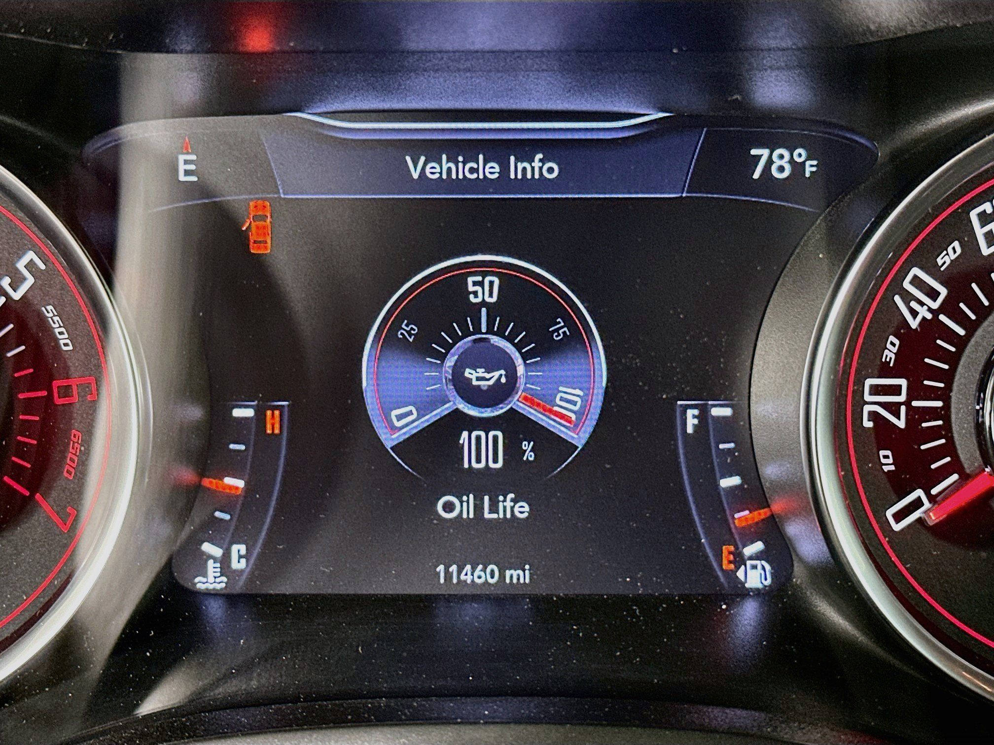 Used 2022 Dodge Challenger R/T RWD image 19