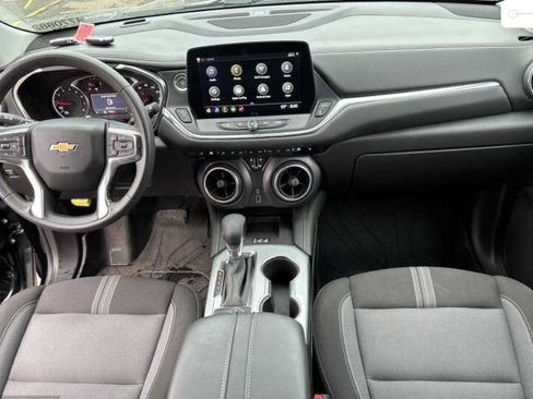 Used 2024 Chevrolet Blazer LT w/ Convenience Package FWD image 5