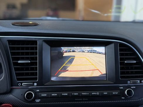 Used 2017 Hyundai Elantra Sport FWD image 30