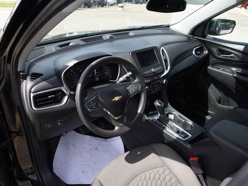 Used 2020 Chevrolet Equinox LT FWD image 23