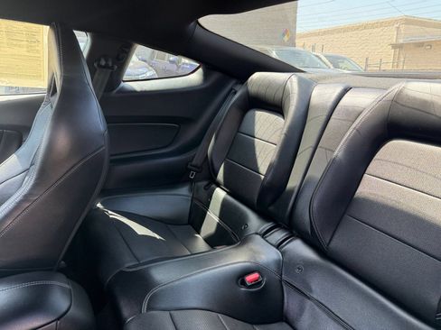 Used 2022 Ford Mustang GT Premium w/ GT Performance Package RWD image 25