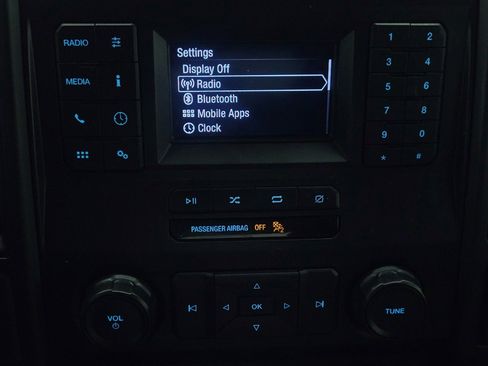 Used 2019 Ford F150 XL w/ Equipment Group 101A Mid RWD image 25
