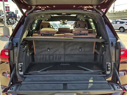 Used 2022 BMW X7 xDrive40i w/ Executive Package image 13