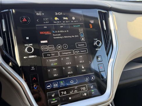 Used 2025 Subaru Outback Premium w/ Popular Package #1A image 22