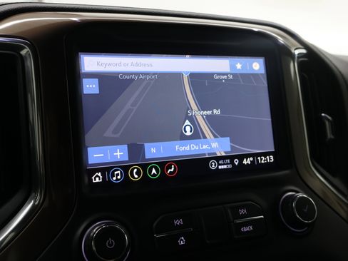 Used 2021 Chevrolet Silverado 2500 High Country w/ Z71 Off-Road Package image 12