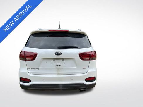 Used 2020 Kia Sorento LX w/ LX I4 Convenience Package FWD image 4