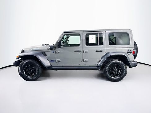 Used 2023 Jeep Wrangler Unlimited w/ 8.4" Radio Group AWD/4WD image 4