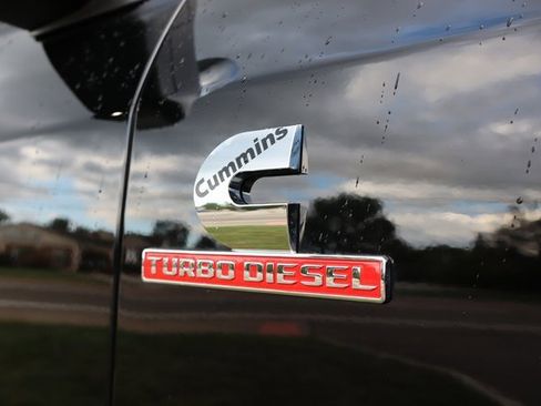 Used 2025 RAM 2500 Laramie image 4