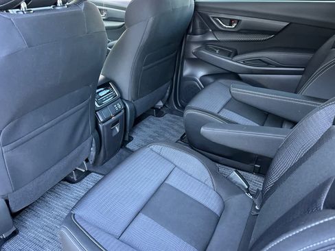 Used 2025 Subaru Ascent Premium w/ Premium Package image 11