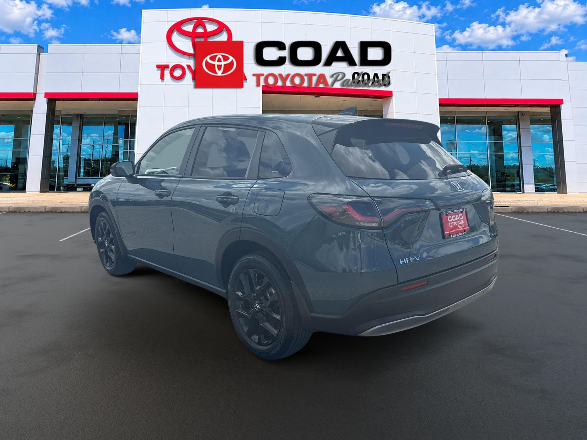 Used 2024 Honda HR-V Sport image 3