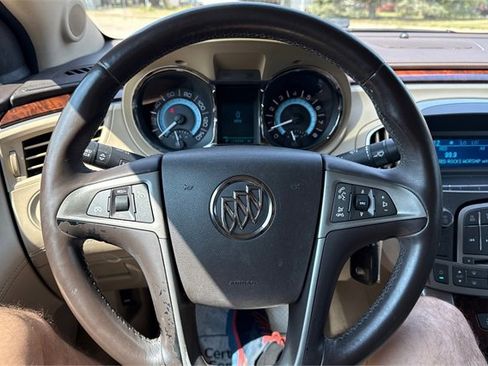 Used 2010 Buick LaCrosse CXL image 12