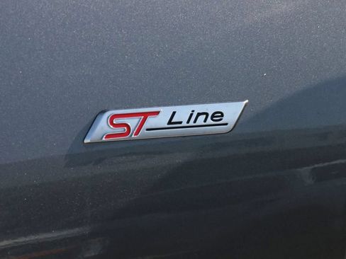 Used 2025 Ford Escape ST-Line Select AWD/4WD image 10