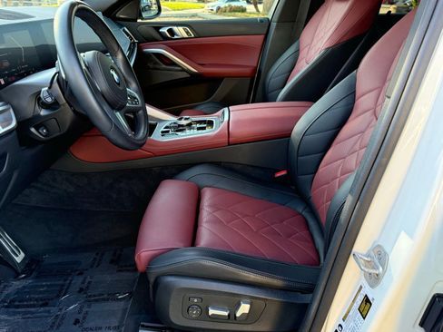 Used 2025 BMW X6 xDrive40i w/ Executive Package image 22