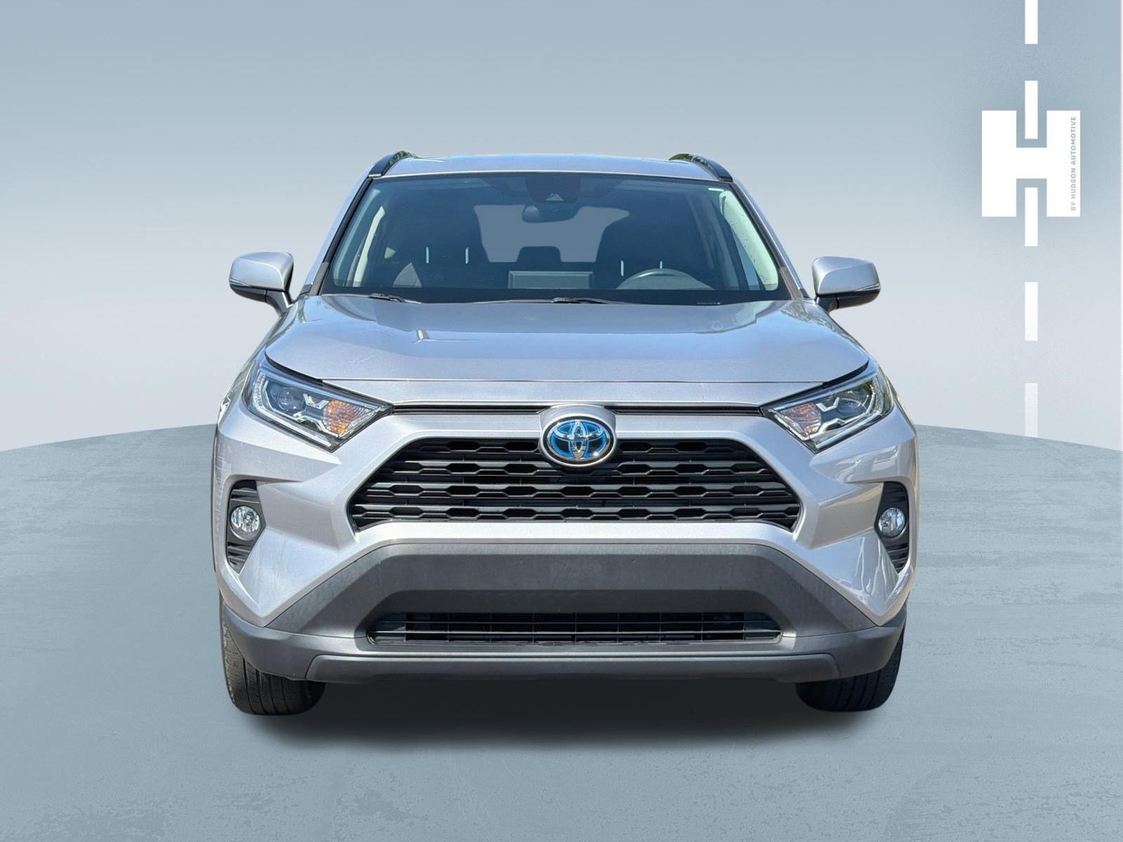 Used 2021 Toyota RAV4 XLE AWD/4WD image 3