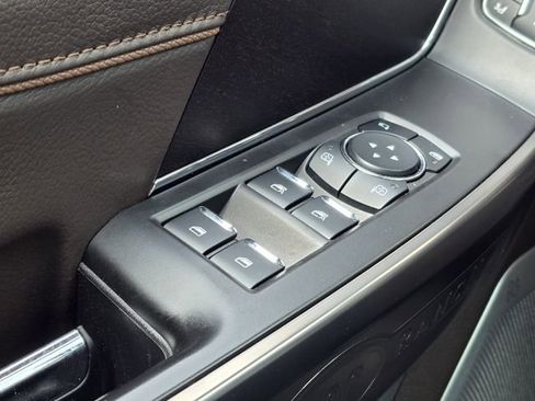 Used 2024 Ford F150 King Ranch w/ FX4 Off-Road Package image 16