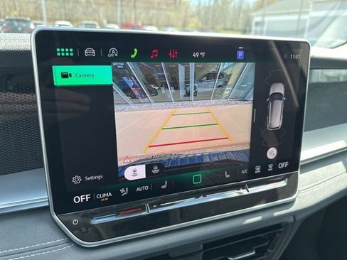 New 2026 Volkswagen Tiguan SE AWD/4WD image 19